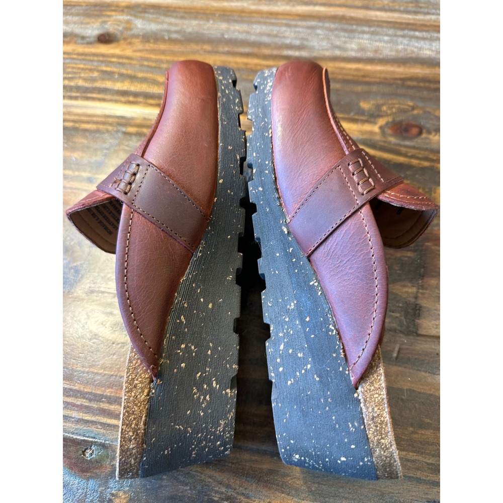 OTBT Homage Red/Brown Leather Penny Loafer Mule‎ Clogs Women Size 6.5 - Picture 5 of 10